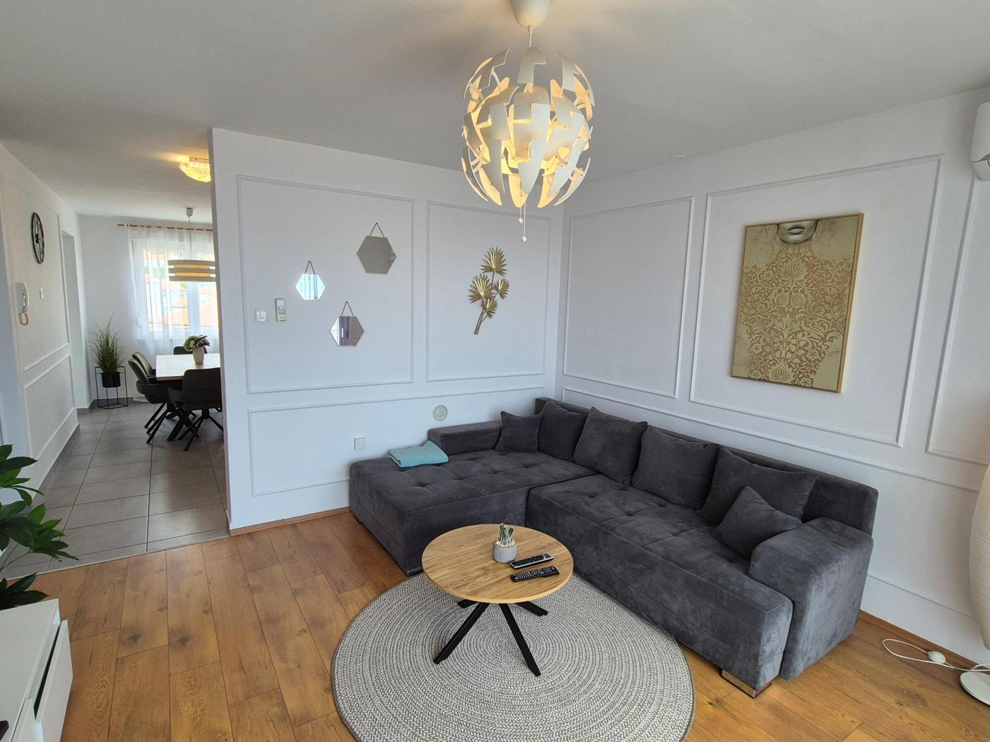 Victory Sea View Apartment غييكا المظهر الخارجي الصورة